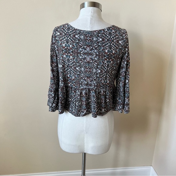 Free People bell sleeve patterned peplum top 572 - Picture 5 of 10